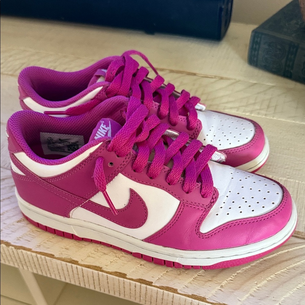 Nike Kids Sneakers Pink and White